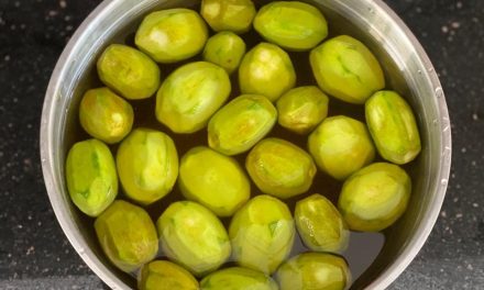 How to make green walnut jam? Easy recipe without lime