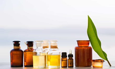 What are carrier oils? How are essential oils applied?
