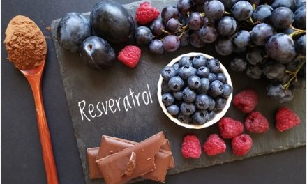 What is Resveratrol? What does it do? Benefits to Skin