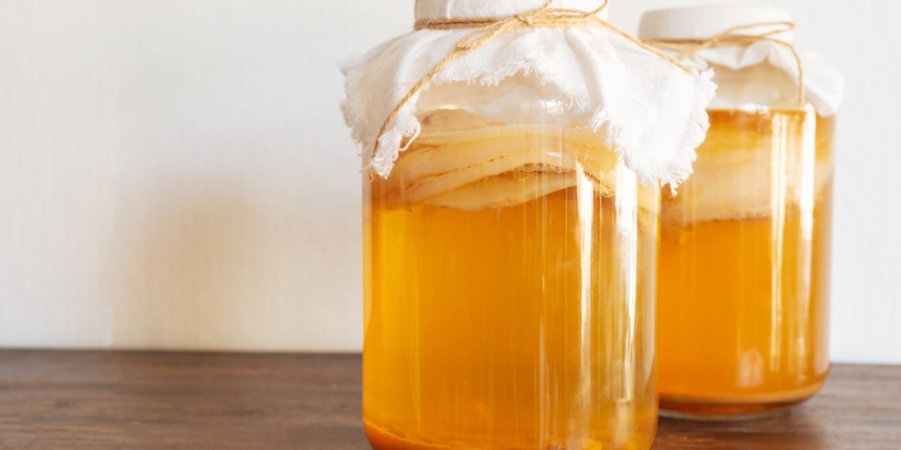 Is there alcohol in Kombucha tea? Do you have a caffeine?