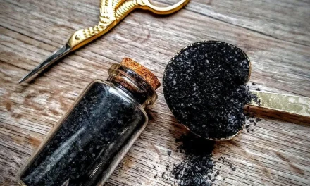 How to make black salt? How to use?