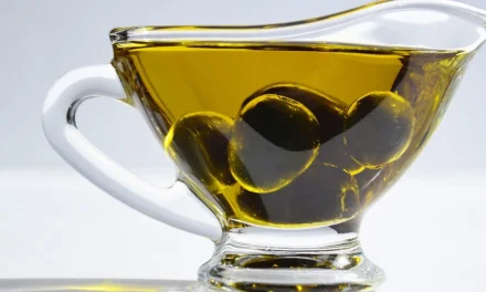 What is olive milk? How to get it? Benefits