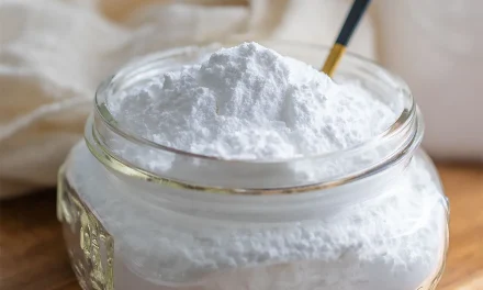 Does powdered sugar contain gluten? Does it break?