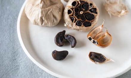 How to make black garlic? What are the benefits?