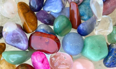What are the natural stones that raise feminine energy?