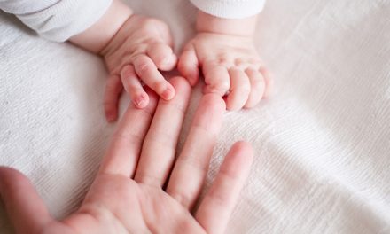 What is separation anxiety in infants? How does it pass?