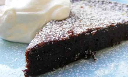 Kladdkaka Recipe: How to Make Sweden Cake?