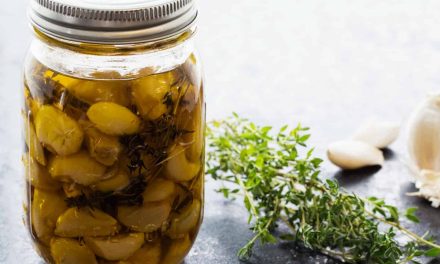 What is Garlic Confit Recipe & Confoli Teknik?