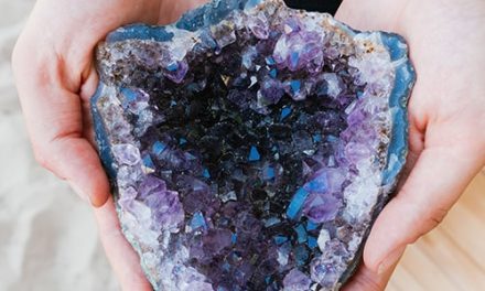 What are the benefits of Amethyst Stone? How to Clean?