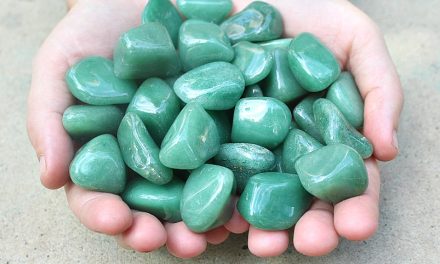 Green Aventurin Stone Features & Benefits