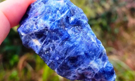 How to Clean Sodalite Stone? Features