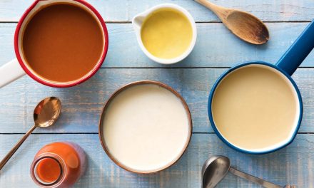 5 What are the basic sauces and derivatives?